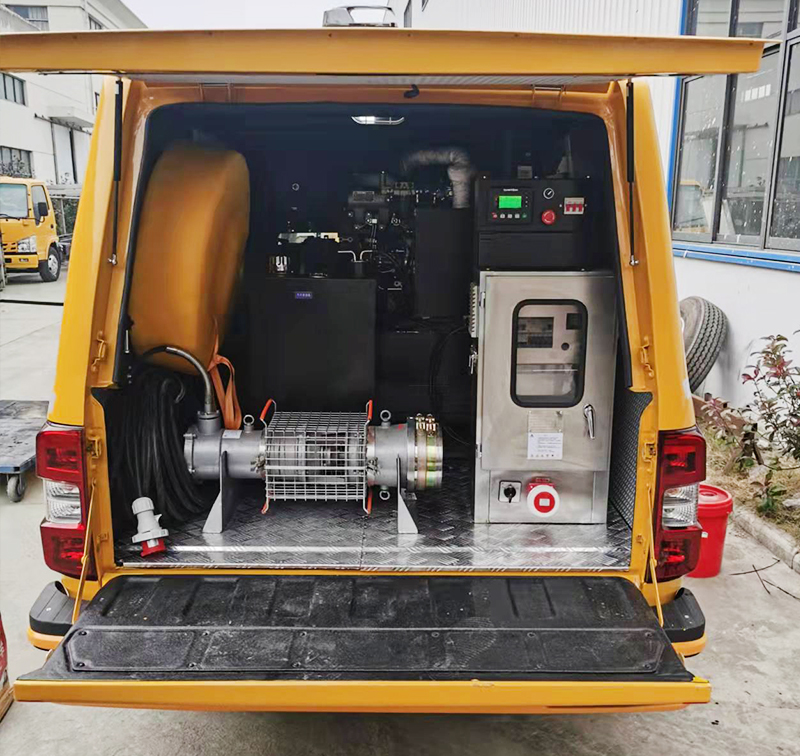Pickup Emergency Rescue Vehicle