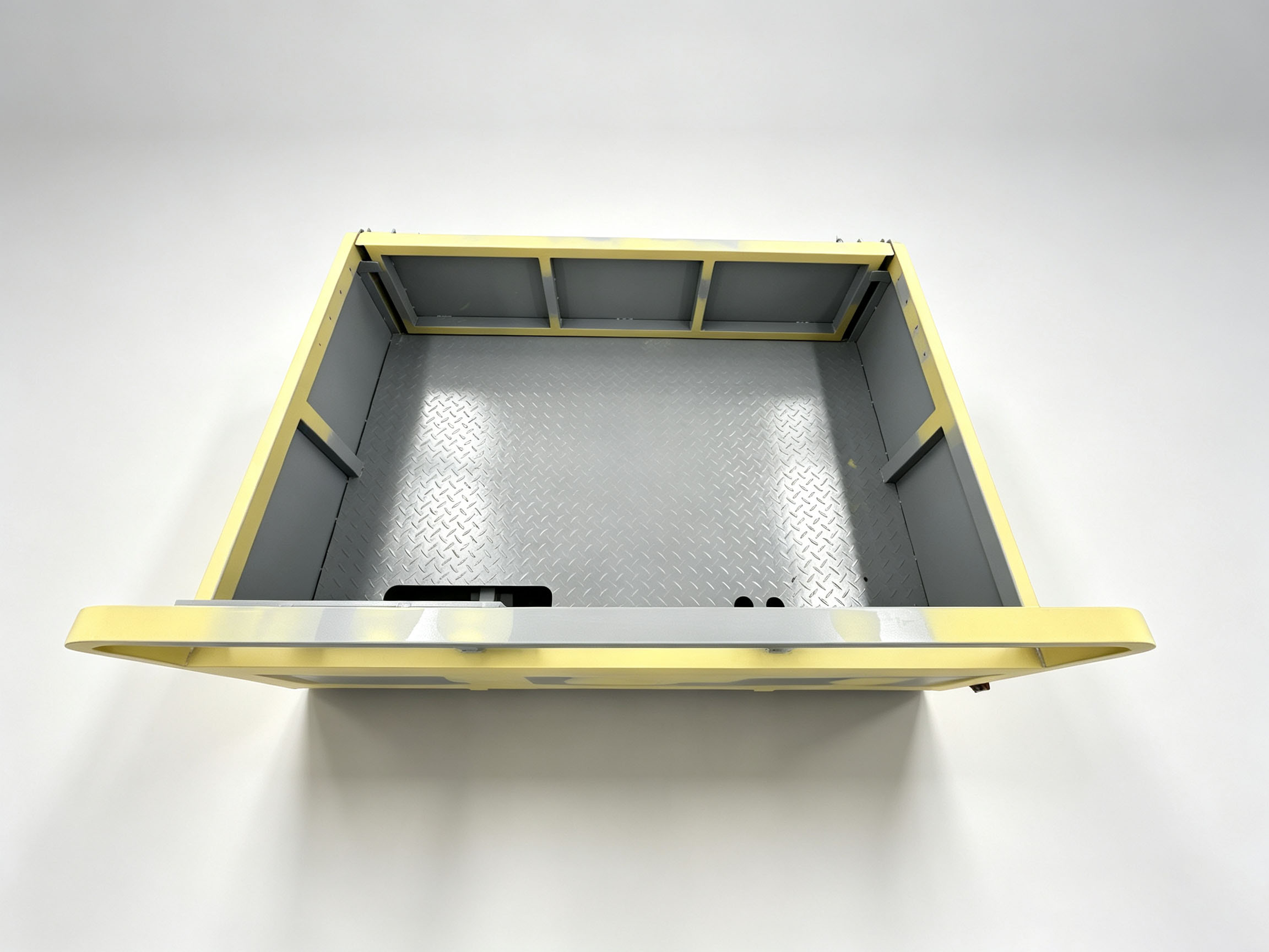 RUIZHONG Custom Fabricated Truck Cargo Bed, Custom Sheet Metal Vehicle Rear Tray